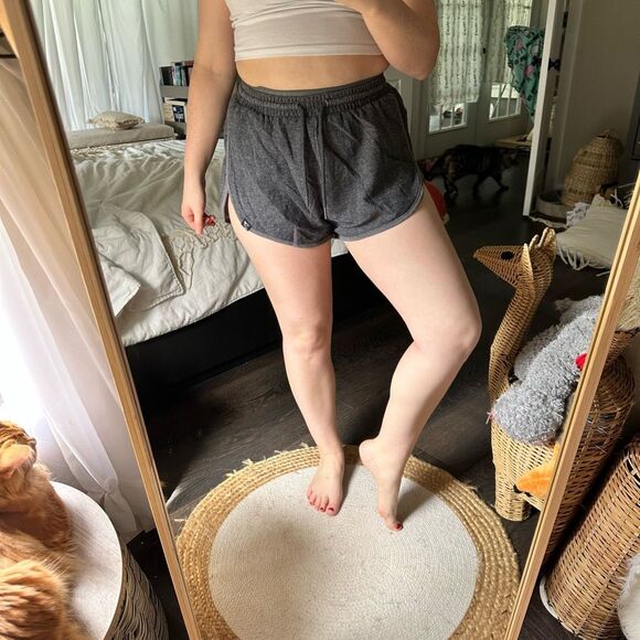 Gymshark Women’s Small Dual Band Grey Shorts - Picture 2 of 6